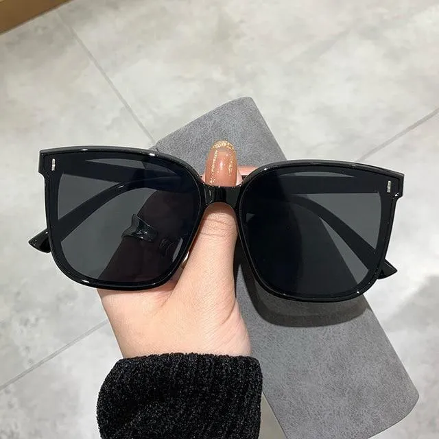 Classic Vintage Square Sunglass Women Oversized Women Retro Sunglass