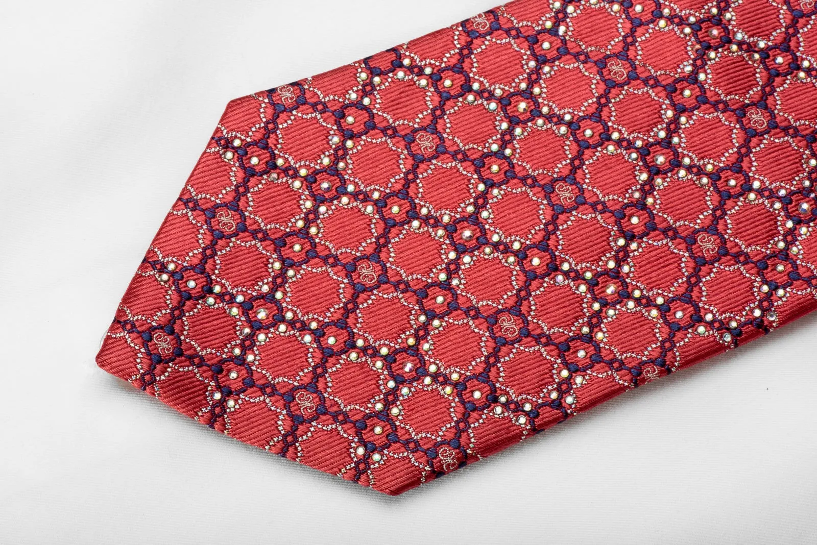 Metro City Men's Crystal Rhinestone Silk Necktie Purple Interlocking Chains On Pink With Silver Sparkles