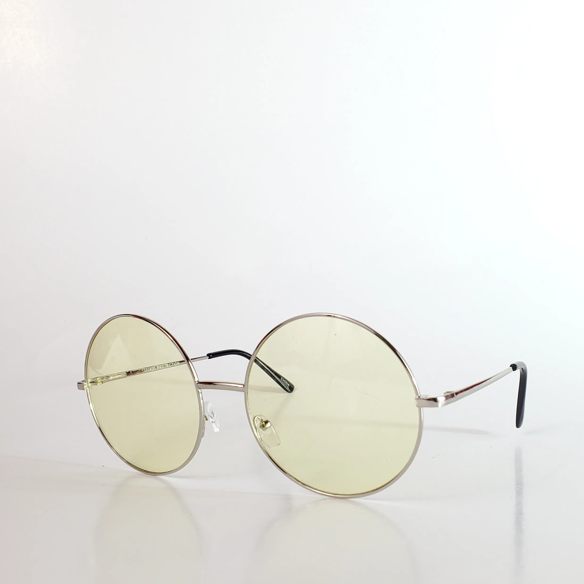 Round 2 1/2” Metal Frame Sunglasses- Pale Yellow