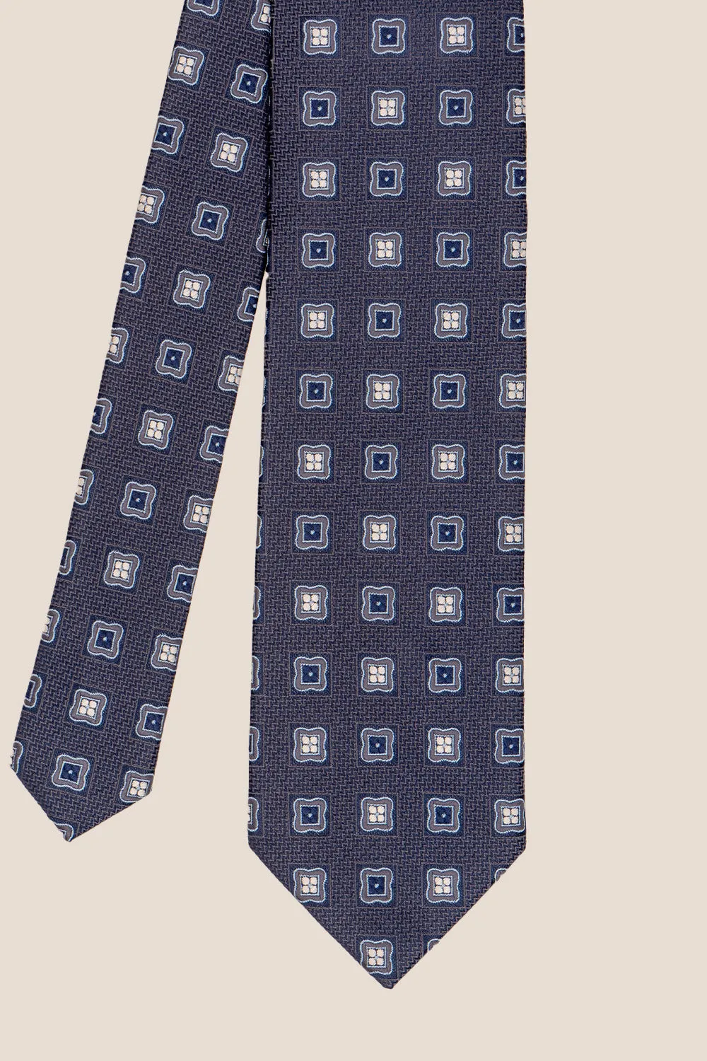 Theo Navy