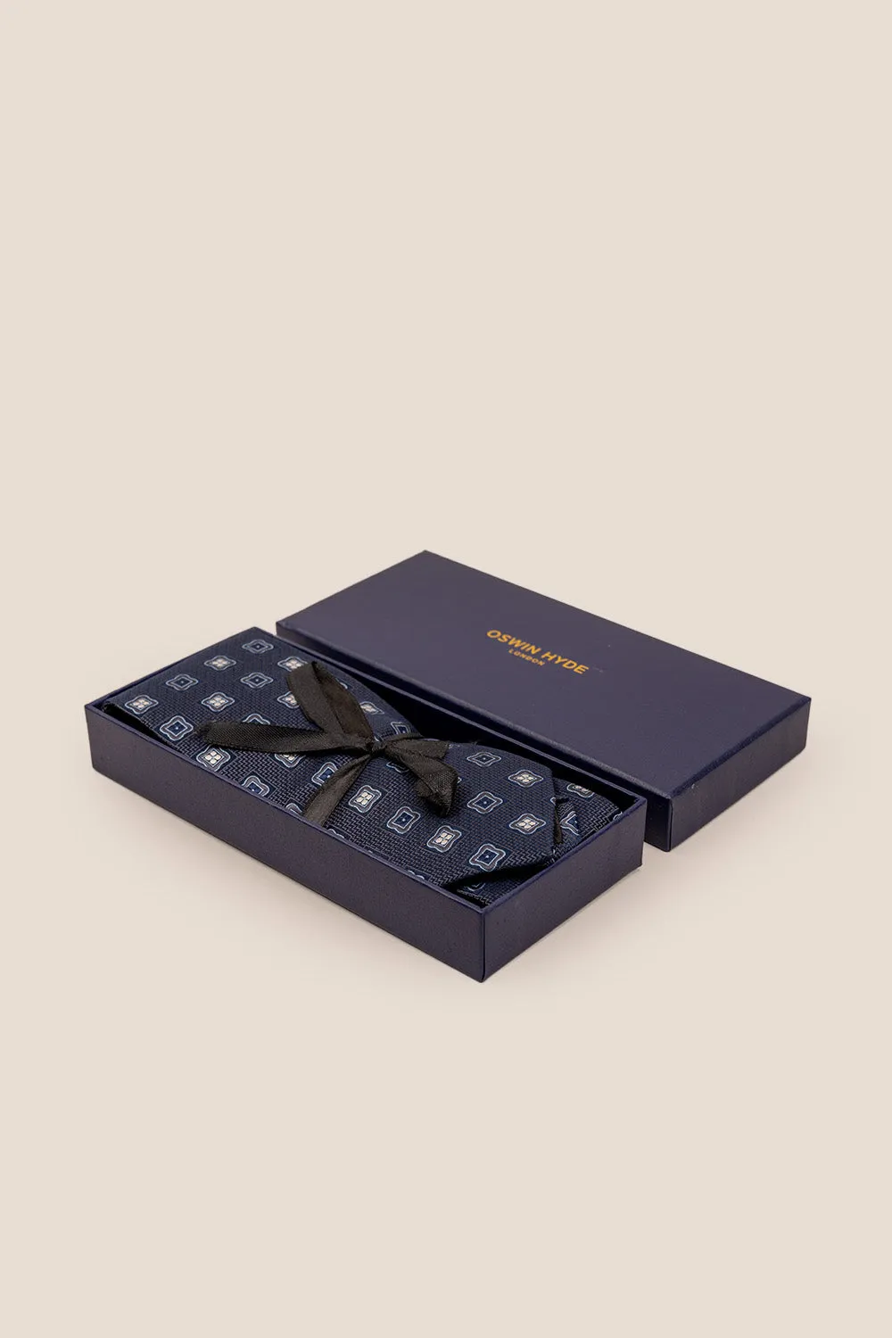 Theo Navy